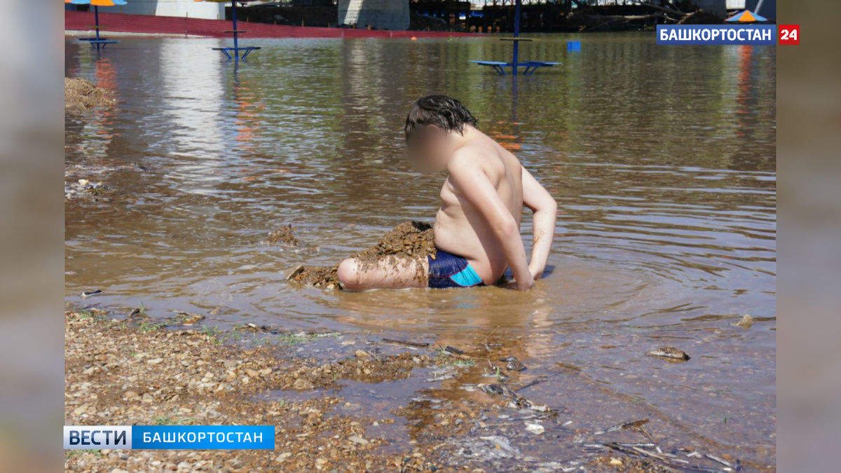    В Уфе на пляже "Солнечный" спасли 12-летнего школьника из Санкт-Петербурга