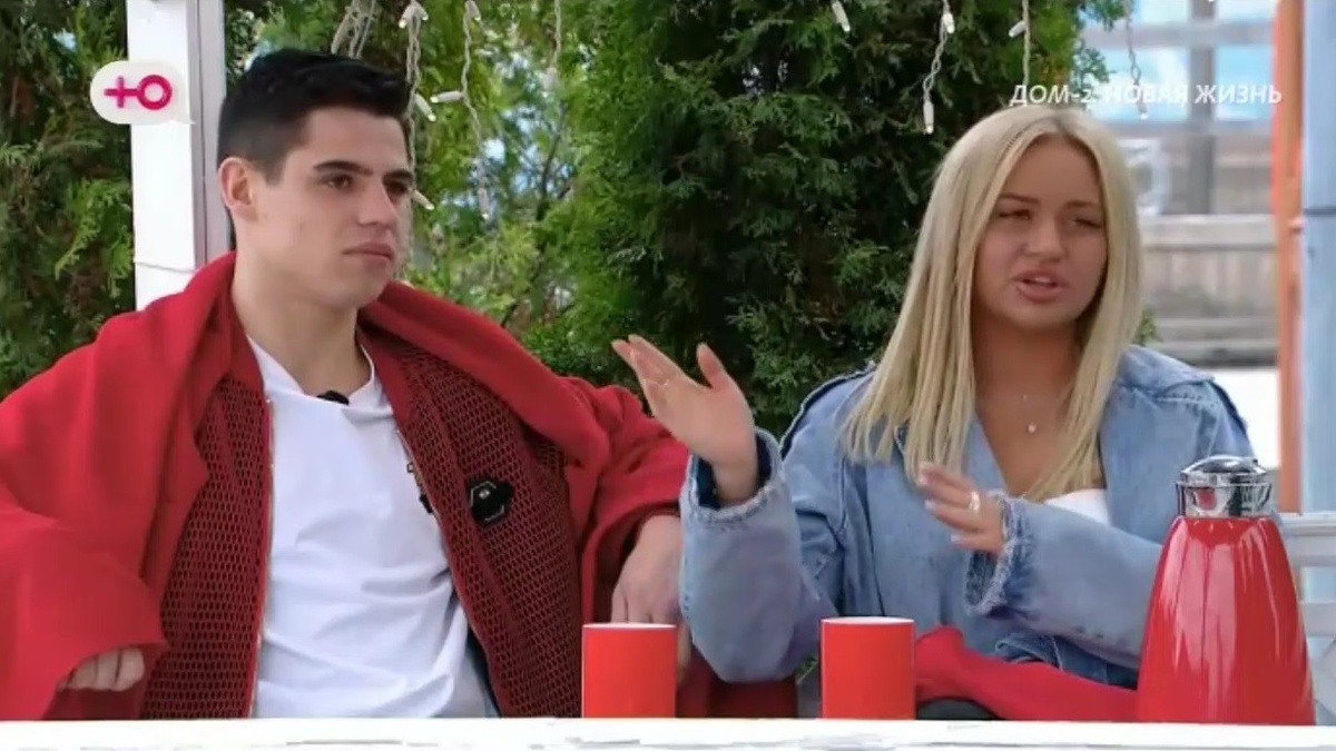 Максим Зарахович и Элина Рахимова (фото из Telegram)