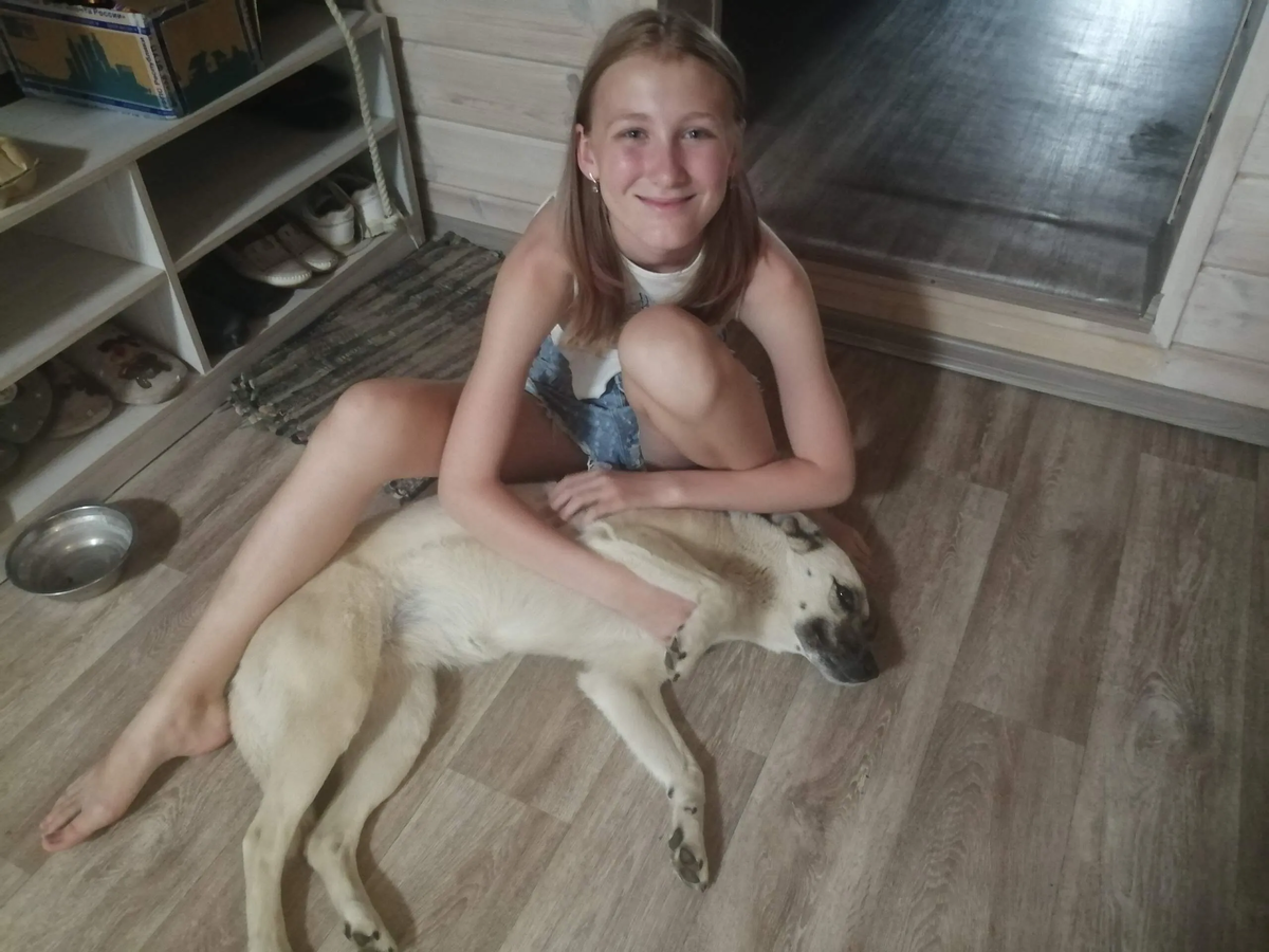 Лида с Найдой соскучились друг по другу.