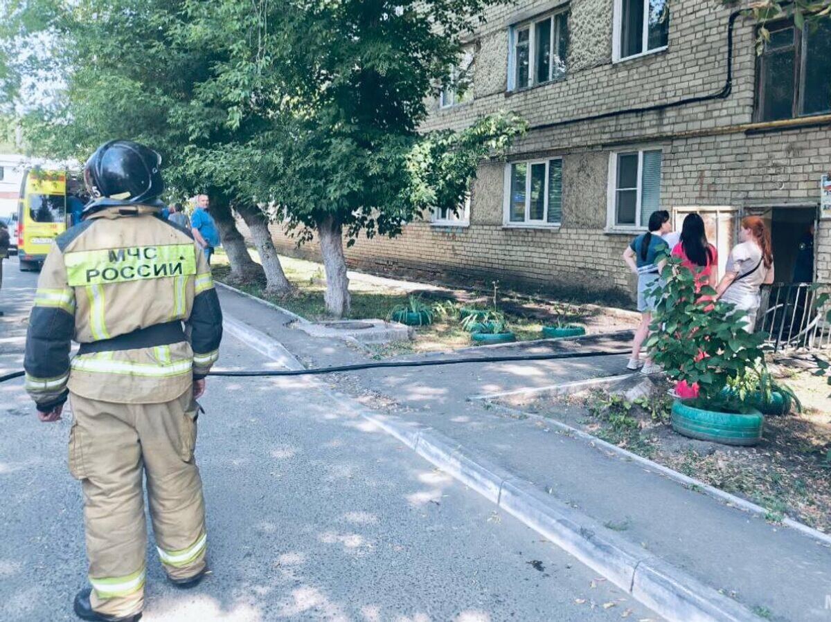    Место происшествия, где в результате пожара в квартире пятиэтажного дома по улице Студенческая погибла женщина в Саранске© Фото : МЧС Республики Мордовия/Telegram