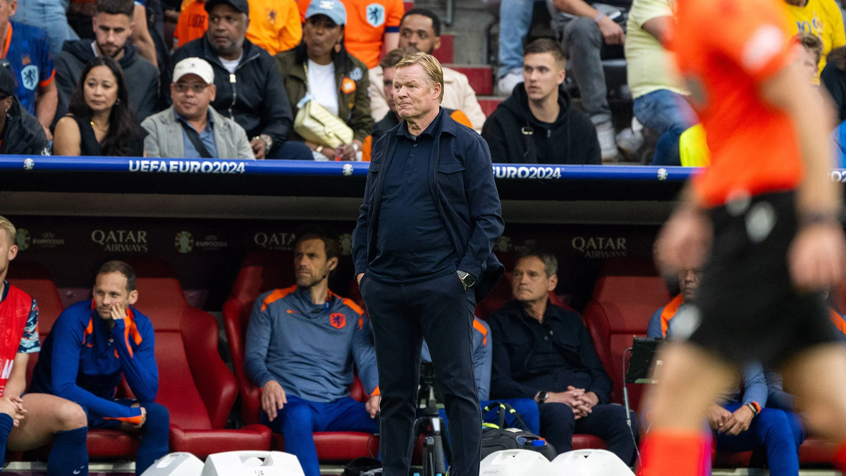 Рональд Куман во время матча Румынии и Нидерландов (Фото Gonzales Photo / ТАСС) 