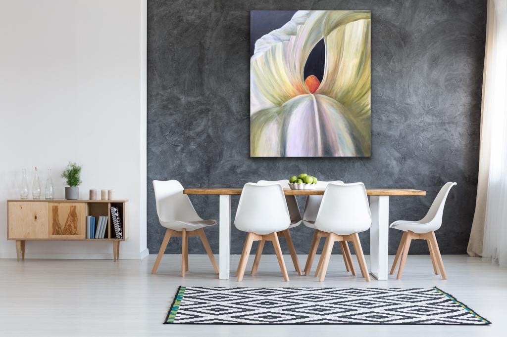 На фото картина «Птица счастья», холст/масло, 140*120, 2015 г. Автор Вера Хайрутдинова