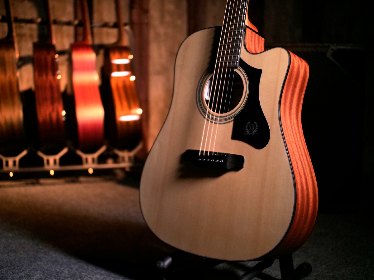 Электроакустическая гитара TYMA TD-1CE с оригинальными звукоснимателями TYMA