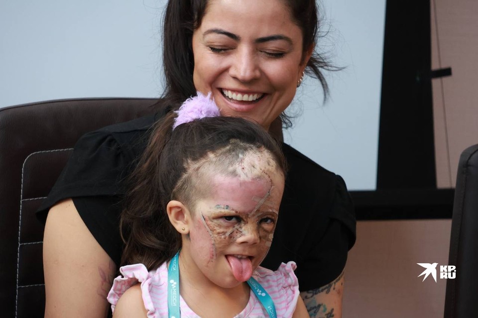    Позитивный настрой и поддержка всего мира помогает семье Феннер переживать все сложности. Вероника ОВСЯННИКОВА