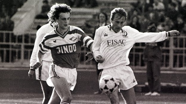 Май 1990 года. «Спартак» — «Динамо» Киев. Игорь Шалимов (слева) и Иван Яремчук. Фото Александр Федоров, «СЭ»