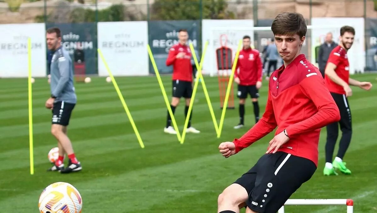     Источник: пресс-служба ФК «Рубин»