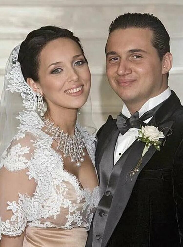 Свадьба Алсу и Яна Абрамова фото Яндекс картинки 