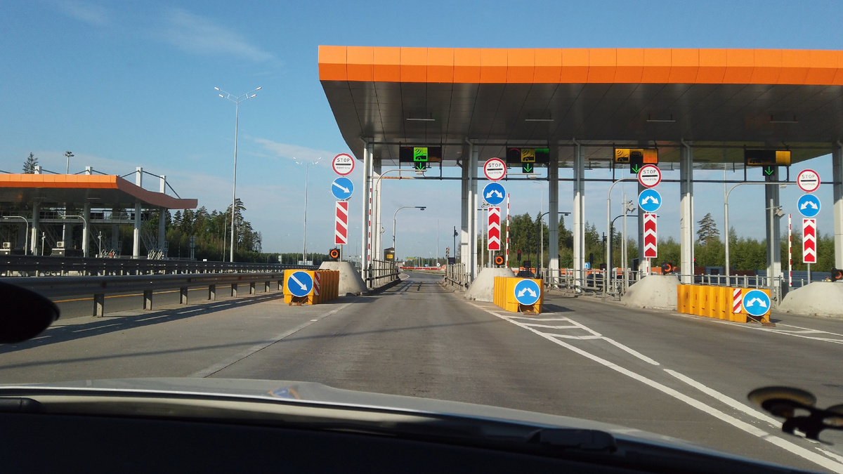 Для быстрого прохода ПВП лучше приобрести транспондер (плюс скидка на проезд). Служит он долго (у нас уже более 6 лет) и за время использования окупится не один раз.