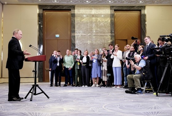    Владимир Путин