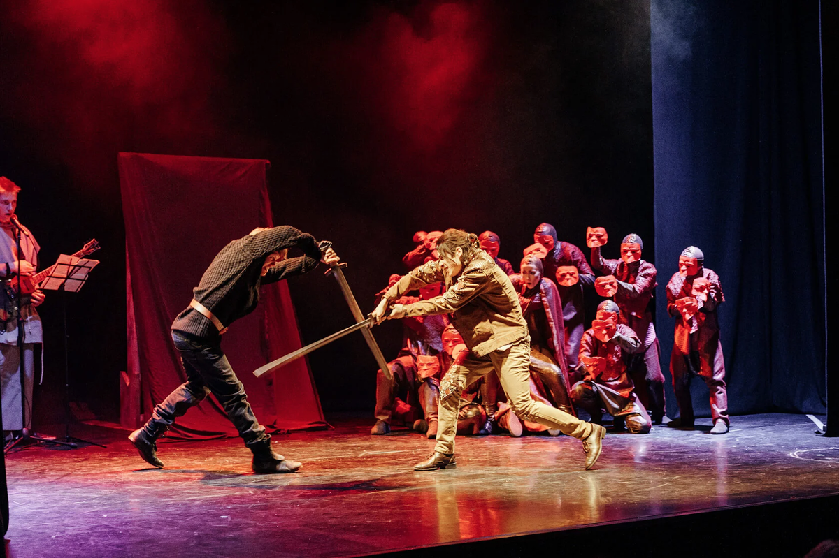 Спектакль «Пётр и Февронья 1. Женитьба». © kudikina-gora.org