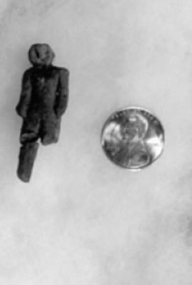 Скромнейший размер изделия.
Источник фото: https://blogforlife.org/wp-content/uploads/2014/02/post_0167_2.jpg