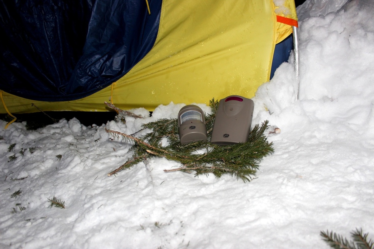 Перед использованием сигнализации Cyclop убедитесь, что батарейки свежие