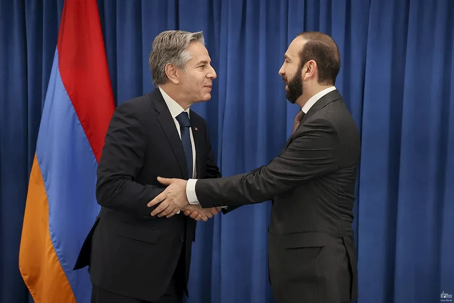 Министр иностранных дел Республики Армения Арарат Мирзоян поздравил США и их народ по случаю Дня независимости.