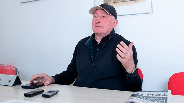    Юрий Первак в редакции «Спорт-Экспресс».Федор Успенский