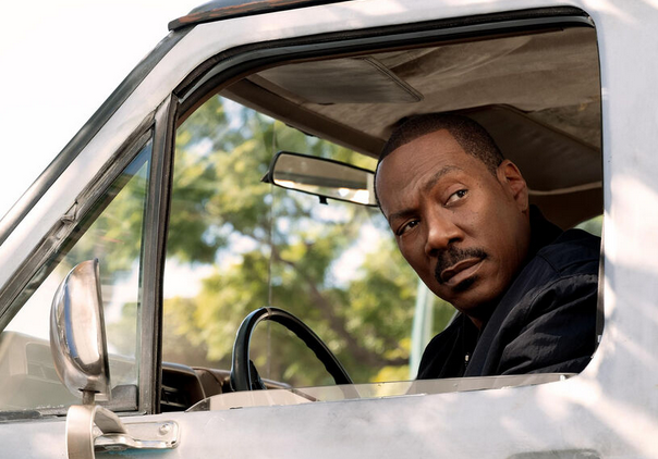 Листайте кадры.