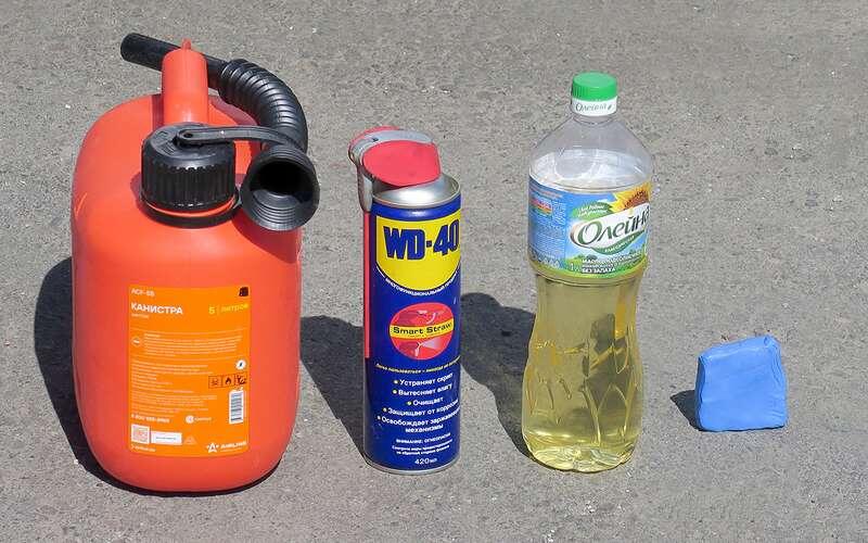    Народные средства – бензин, «вэдэшка», ­подсолнечное масло. Глина затесалась ­случайно, но ее также испытали.