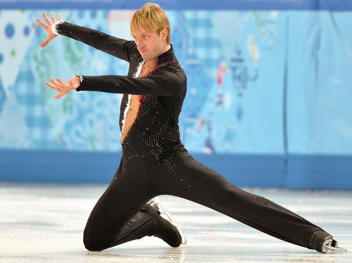    Евгений Плющенко (Россия) выступает в короткой программе мужского одиночного катания командных соревнований по фигурному катанию на XXII зимних Олимпийских играх в Сочи© РИА Новости / Владимир Песня