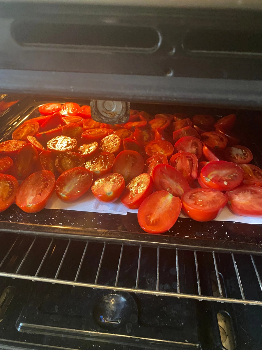 Вот прям так навалила