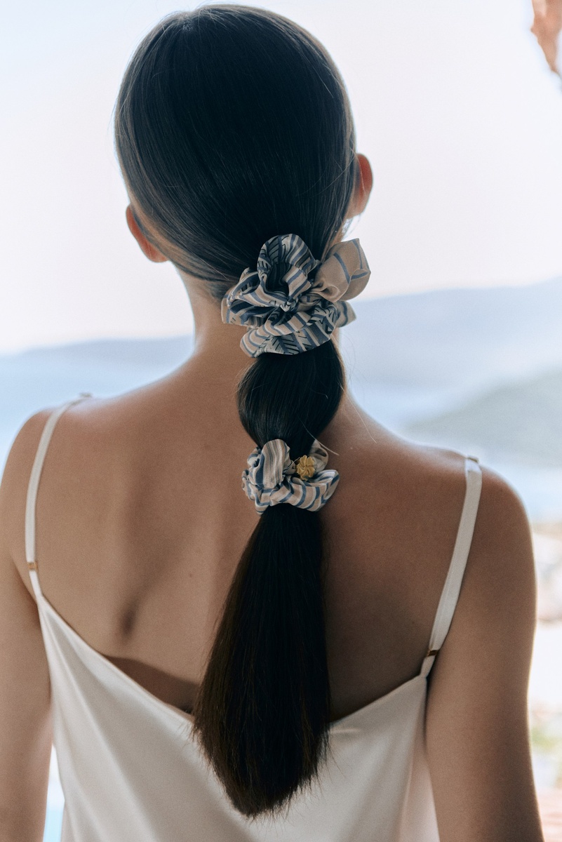 Резинки из натурального шелка от российского бренда Mollen 