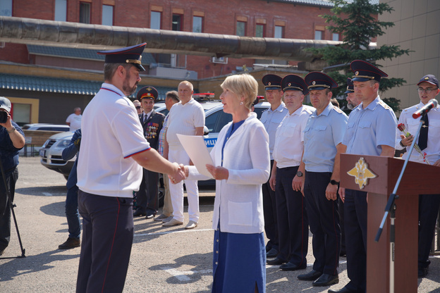    ГАИ исполнилось 88 лет. Фоторепортаж с торжественного парада и автопробега