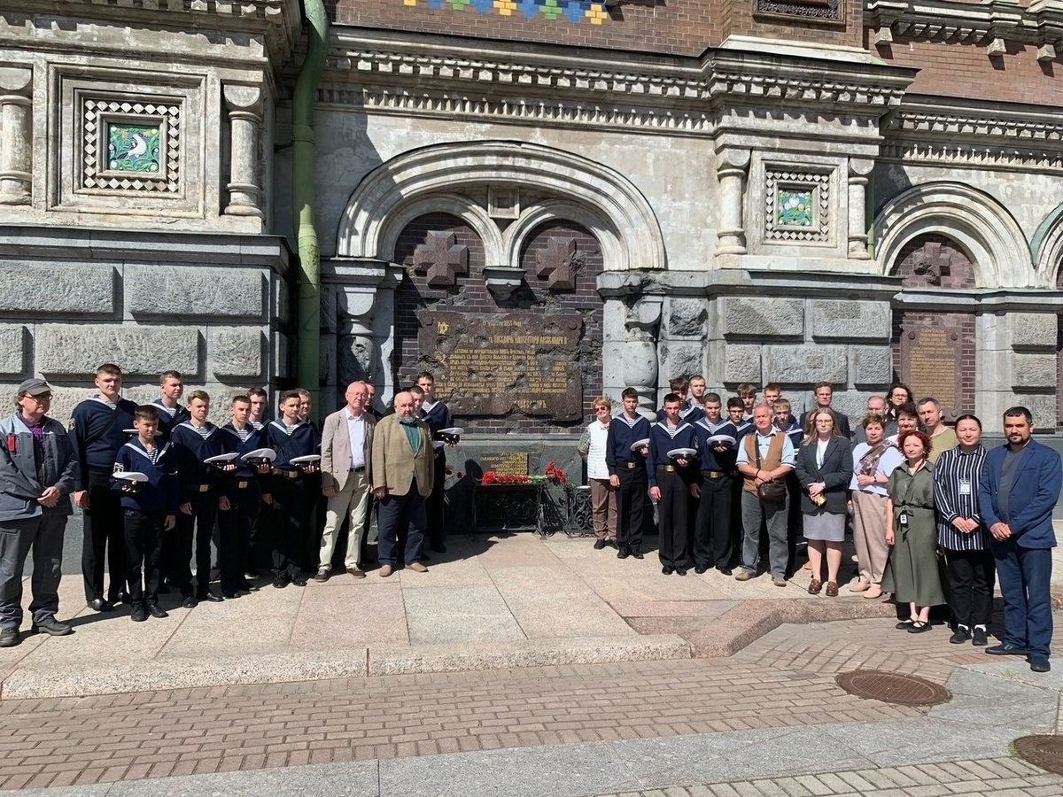    Курские кадеты возвращаются с практики в Военно-морской академии