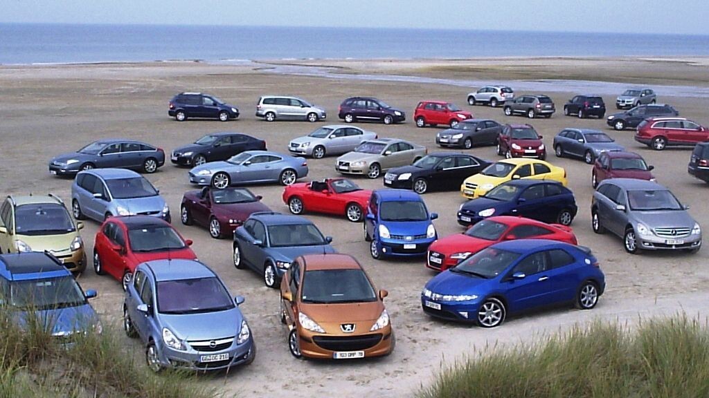     Автомобили. Источник: commons.wikimedia.org Автор фото: Bluescan sv.wiki