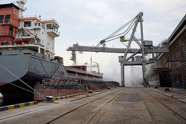    Фото: Ukrainian Presidential Press Service / Reuters