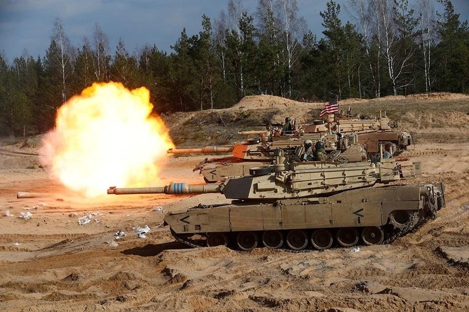    MWM: Репутация танков Abrams подпорчена ударами ВС РФ REUTERS