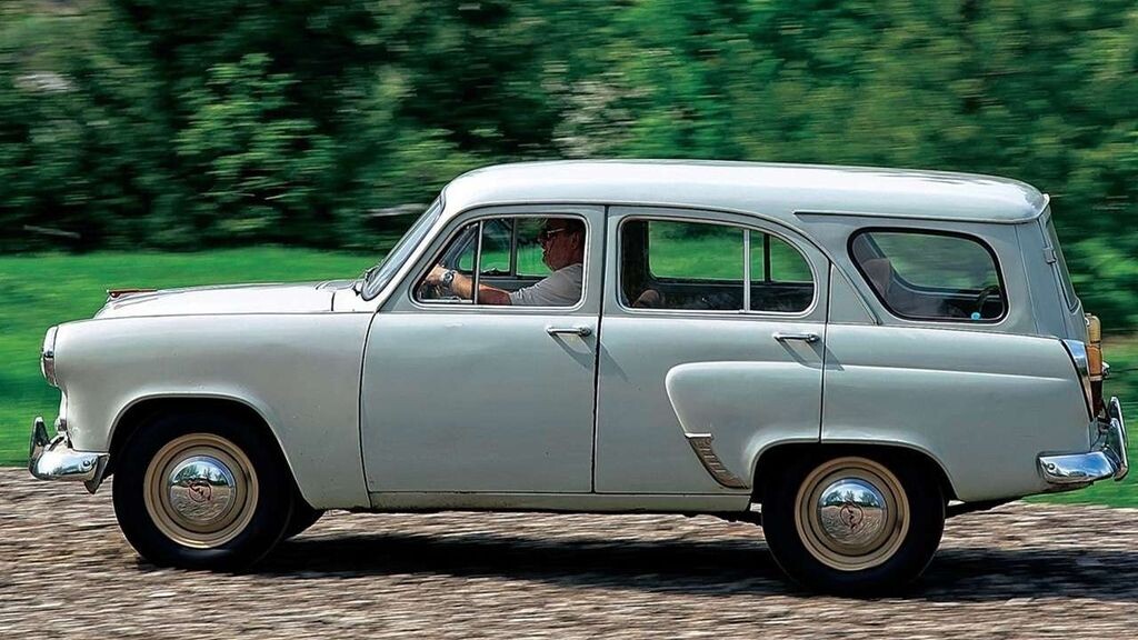 Сегодня в России тип кузова универсал очень популярен, а вот в Советское время такие автомобили были большой редкостью.