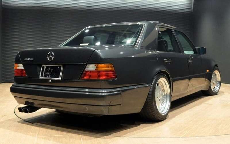    Mercedes-Benz E 60 AMG