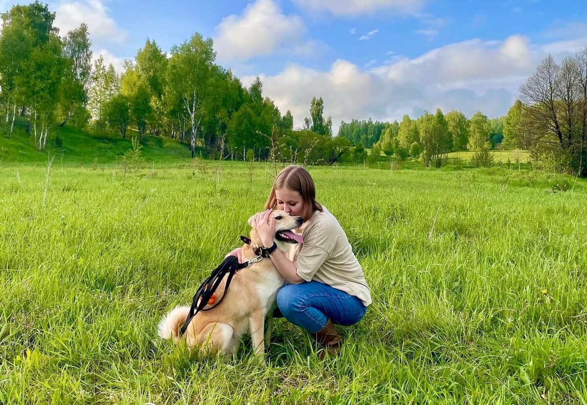 Это мы с Фиби два года назад в поле клещей собирали