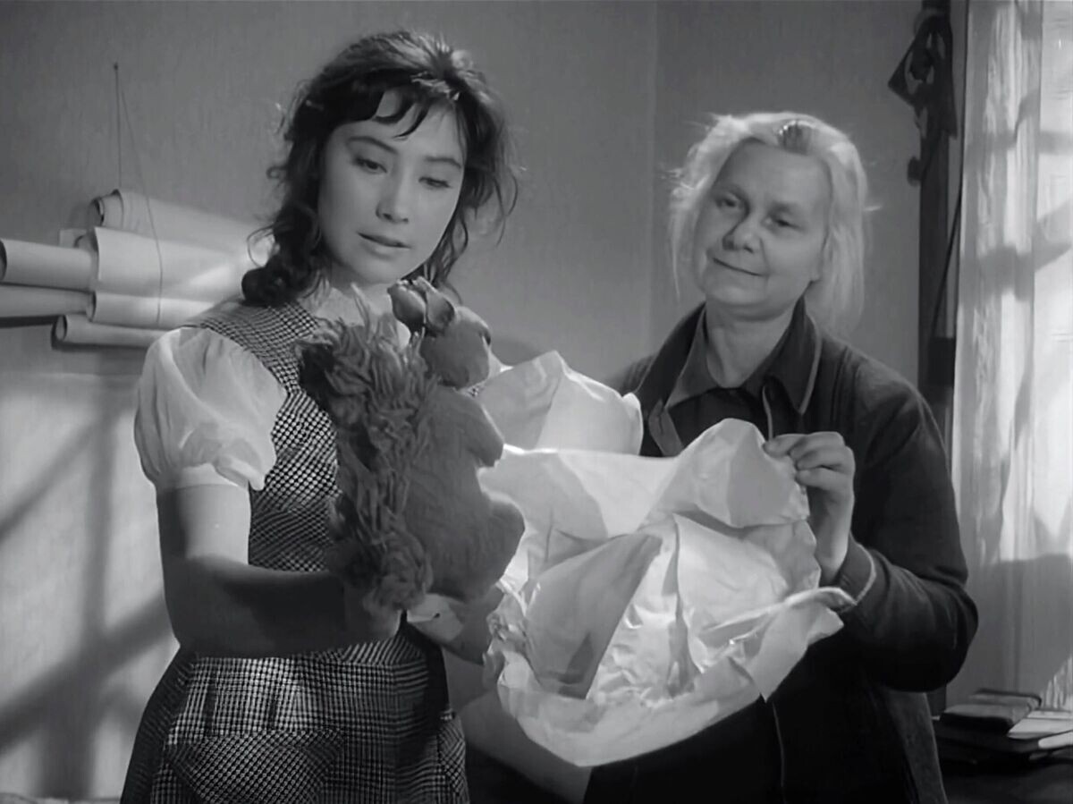    Кадр из фильма "Летят журавли"© Мосфильм (1957)