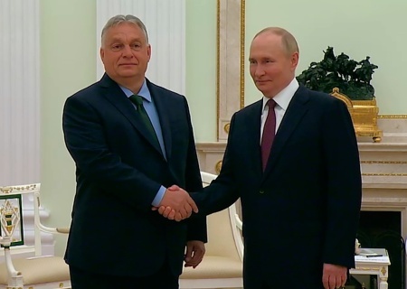    Орбан в Кремле приступил к подрыву единства Евросоюза