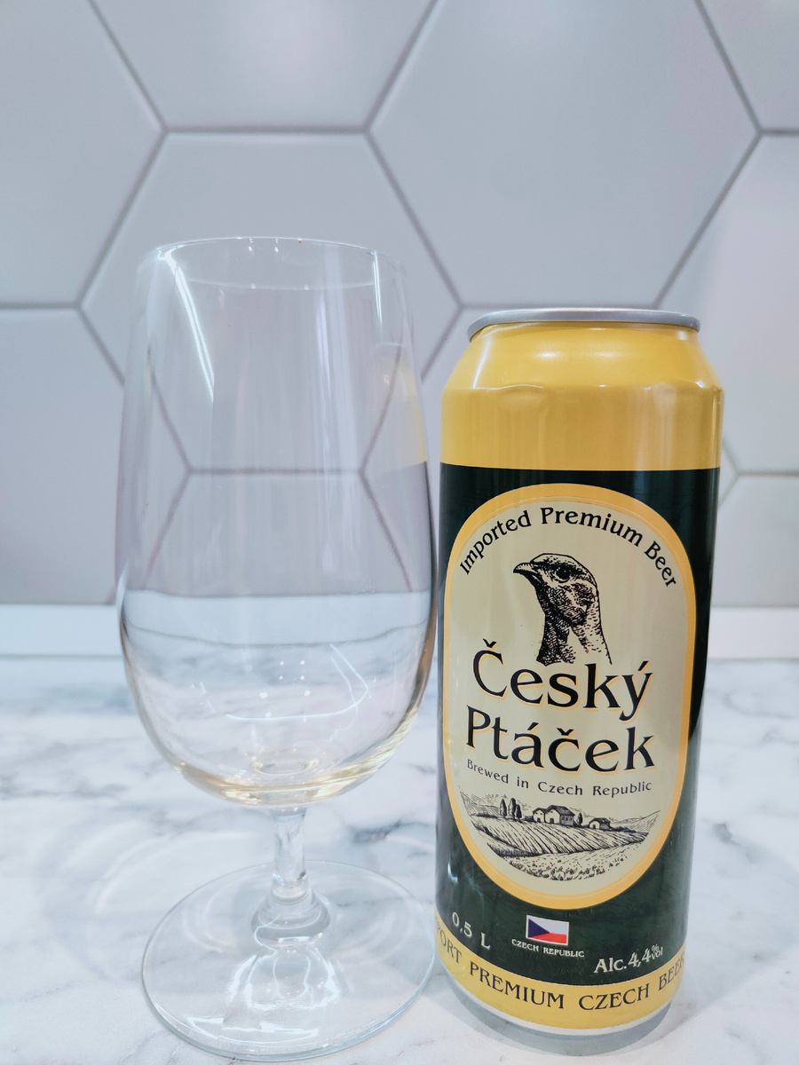 Пиво "Český Ptáček" (Чешский Птачек) из Чехии