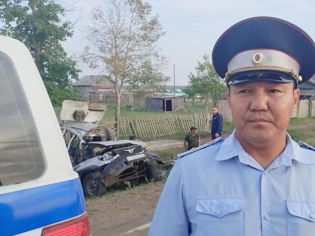    Место ДТП в селе Исинга Еравнинского района© Полиция Бурятии/Telegram