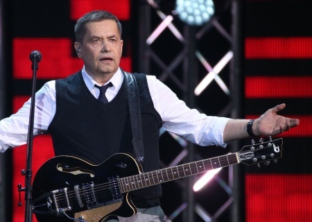    Расторгуев назвал блокировку YouTube-каналов российских артистов оголтелой русофобией