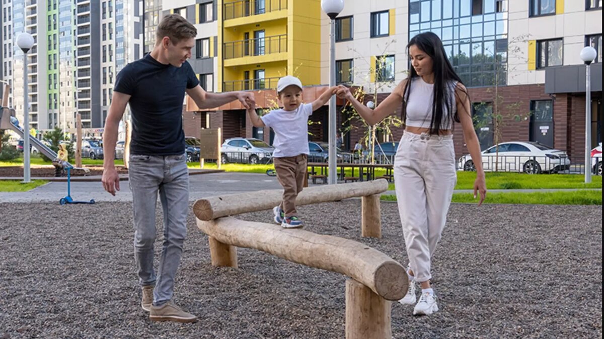 В каких городах люди могут остаться без новой семейной ипотеки | НОВЫЕ  ИЗВЕСТИЯ | Дзен