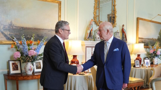    Лидер Лейбористской партии Кир Стармер вступил в должность премьер-министра Великобритании Богдан Герцен