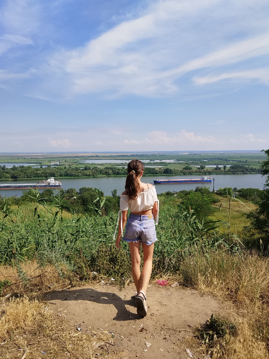 Мусора к сожалению там много