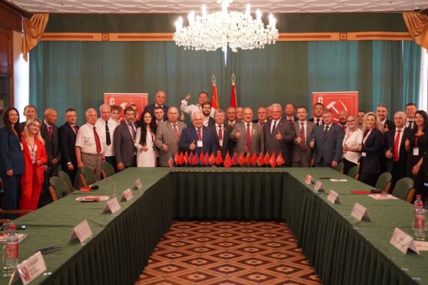 Вместе с товарищами из братских компартий готовимся к 80-летию Великой Победы</p>
<p>Геннадий Зюганов провел заседание Политического исполкома ЦС СКП-КПСС.-3