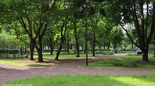 Северная роща и Южная роща на Московской площади, Санкт-Петербург