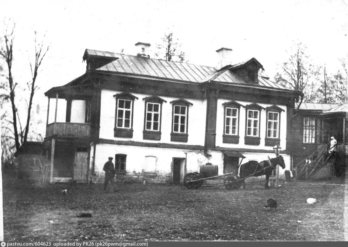 Москва,  Троицкий АО, село Вороново. Вороновская земская лечебница. Источник:https://pastvu.com/p/604623