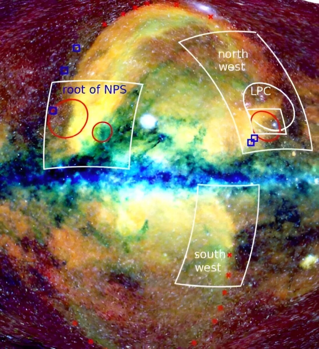 Еще в 2020 году российская обсерватория «Спектр-РГ» обнаружила в центре Млечного Пути гигантскую структуру в форме песочных часов, до того момента скрытую от человеческого глаза.