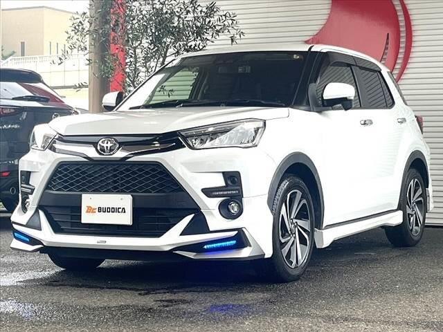 Фото внешности и салона, листайте.