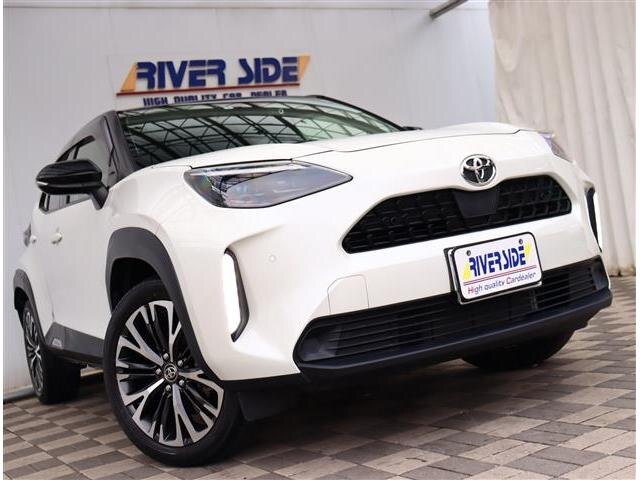 Фото внешности и салона, листайте.