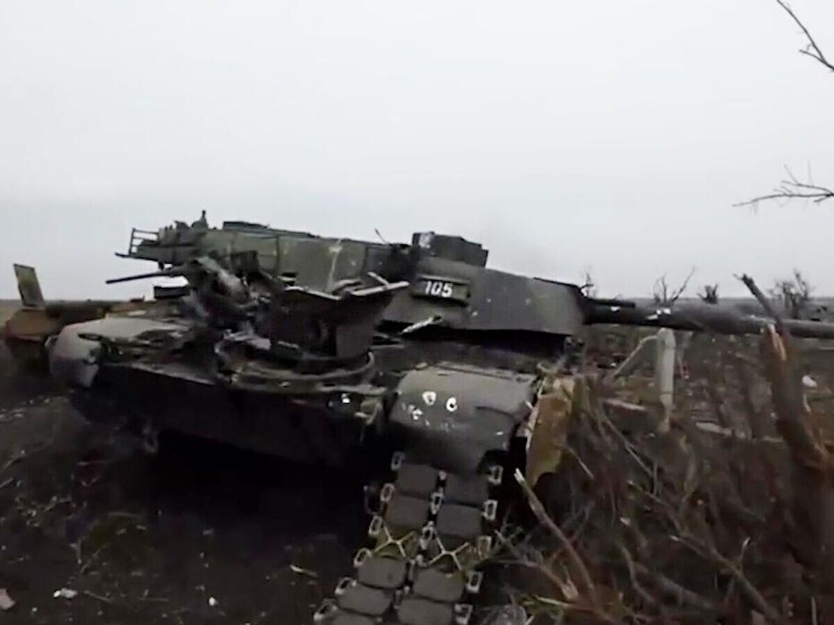    Подбитый танк Abrams© РИА Новости / Министерство обороны РФ