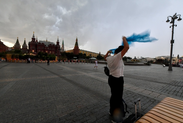 Наибольшее количество осадков выпало на северо-западе и севере столицы. Фото: Сергей Киселев / АГН Москва