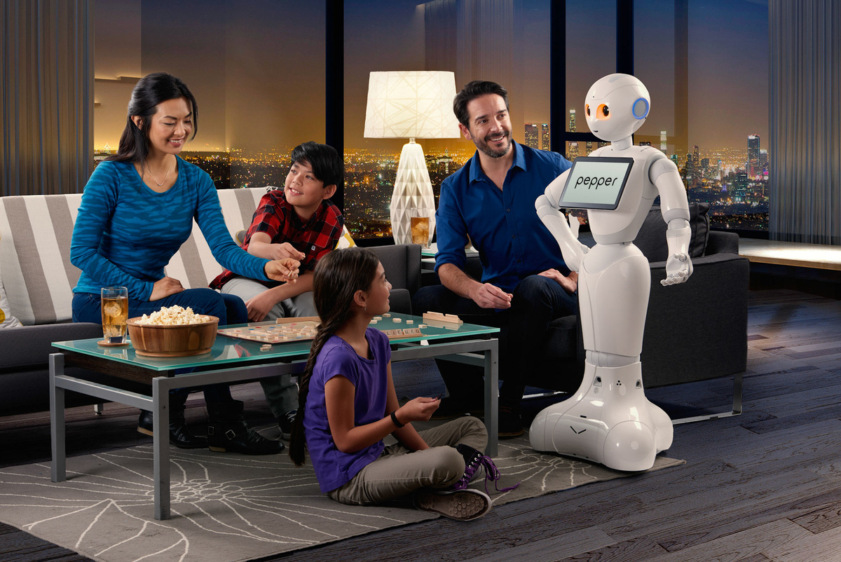 Робот помощник Pepper 