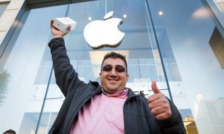    iPhone — культовый смартфон, и производителям Android-устройств остается только завидовать Apple