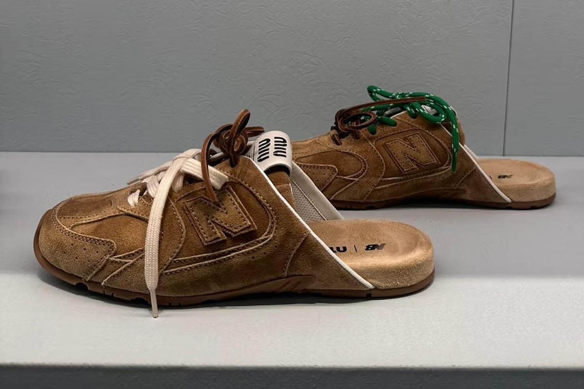    Miu Miu выпустит мюли в коллаборации с New Balance (фото 1)